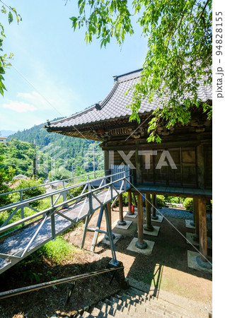 東京都 奥多摩町 夏 普門寺 楼門 東京都 奥多摩町 夏 普門寺 楼門 94828155