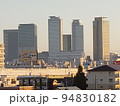 夕日に染まる高層ビル_名古屋2 94830182
