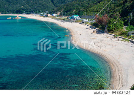 福井県若狭　美浜町の水晶浜とダイヤ浜 94832424
