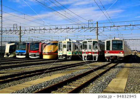 ファン感謝デーに勢揃いした東武電車 ～南栗橋・東武ファンフェスタ 94832945