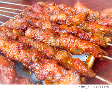 中国シルクロード料理・烤羊肉串(ラムの串焼き) 中国シルクロード料理・烤羊肉串(ラムの串焼き) 94833176