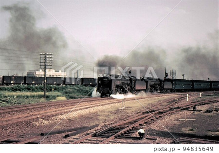 昭和45年　c62重連急行ニセコ長万部発車　函館本線　北海道　記録写真 94835649
