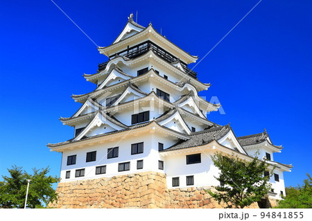【広島県】リニューアルした福山城天守閣 94841855