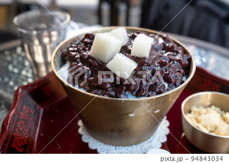 Red bean bingsu or shaved ice 94843034