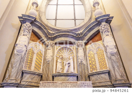 サン・ジョバンニ・イン・ラテラノ大聖堂(ローマの四大バシリカ) サン・ジョバンニ・イン・ラテラノ大聖堂(ローマの四大バシリカ) 94845261