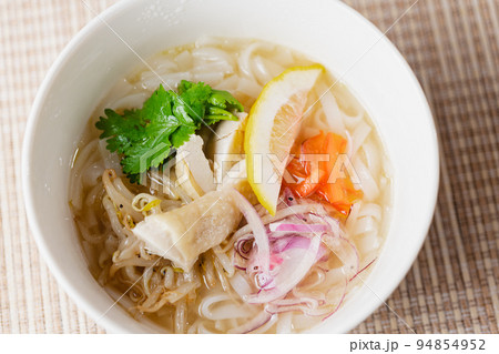 鶏肉のフォー ベトナム料理 鶏肉のフォー ベトナム料理 94854952