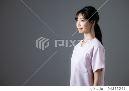 看護師　グレーバック 94855241