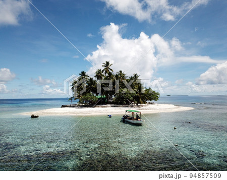 Uninhabited island JEEP island in Chuuk, Micronesia. Here is the world's greatest wreck diving destination. 94857509