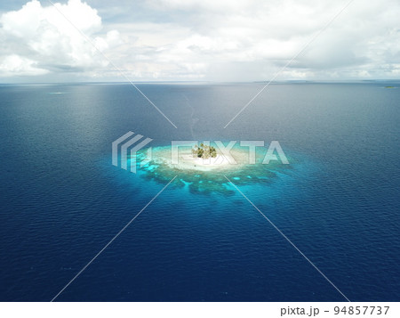 Uninhabited island JEEP island in Chuuk, Micronesia. Here is the world's greatest wreck diving destination. Uninhabited island JEEP island in Chuuk, Micronesia. Here is the world's greatest wreck diving destination. 94857737