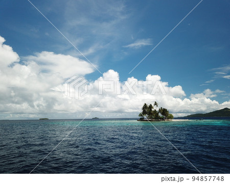 Uninhabited island JEEP island in Chuuk, Micronesia. Here is the world's greatest wreck diving destination. 94857748