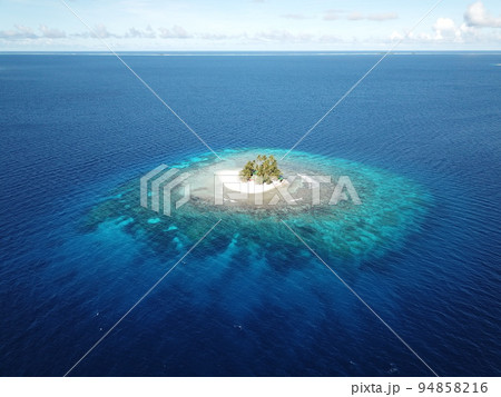 Uninhabited island JEEP island in Chuuk, Micronesia. Here is the world's greatest wreck diving destination. 94858216