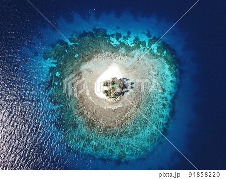 Uninhabited island JEEP island in Chuuk, Micronesia. Here is the world's greatest wreck diving destination. Uninhabited island JEEP island in Chuuk, Micronesia. Here is the world's greatest wreck diving destination. 94858220