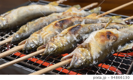 あゆの塩焼きさま確認ページ♡ 冷凍] 子持ちあゆの塩焼き (1尾入) TASA1R | あゆの店きむら