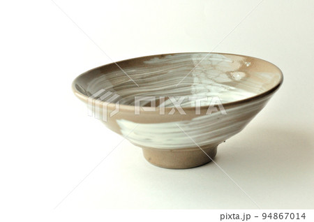 美濃焼刷毛目の抹茶茶碗 94867014