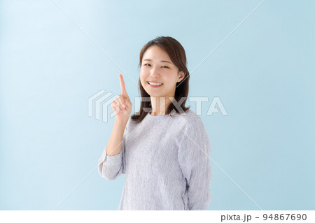 30代女性のポートレート 30代女性のポートレート 94867690