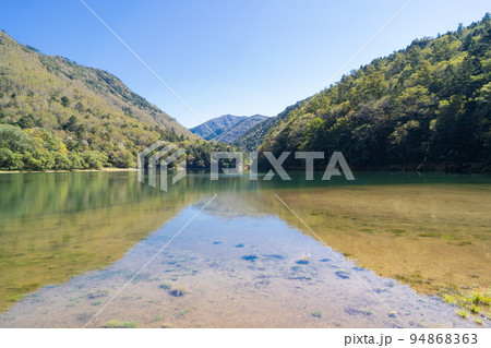 切込湖・刈込湖（日光国立公園） 94868363