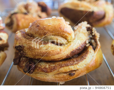 ホームベーカリー シナモンロール ホームベーカリー シナモンロール 94868751
