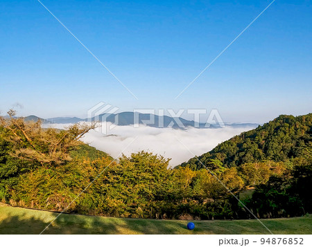 雲海の見える風景 94876852