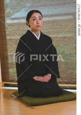 mourning kimono 94878417
