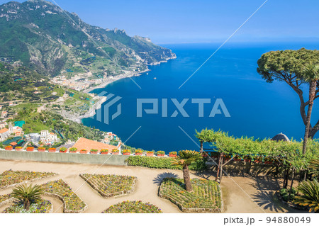 Amalfi Coast from idyllic gardens of Ravello, Campania, Italy, Southern Europe Amalfi Coast from idyllic gardens of Ravello, Campania, Italy, Southern Europe 94880049