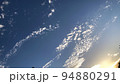 秋の夕焼け空 94880291