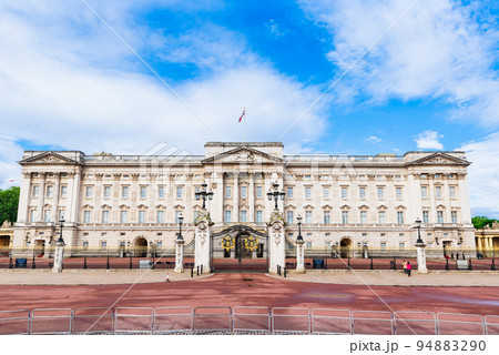 バッキンガム宮殿 94883290