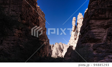 Bizzare rock formation at Essendilene, Tassili nAjjer national park, Algeria 94885293