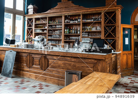 Schaerbeek, Brussels Capital Region - Belgium - Vintage interior design of the railway station bistro 94891639