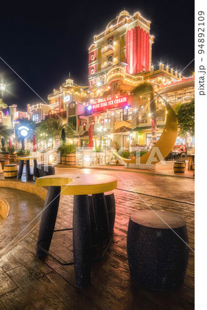 夜のアメリカンビレッジ 94892109