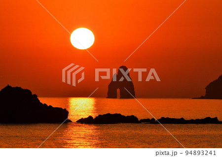 五島灘、角力灘、大角力の夕景 五島灘、角力灘、大角力の夕景 94893241