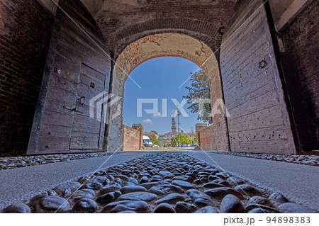 View through the entrance gate of the Castello del Monferrato 94898383