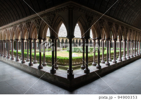 モンサンミッシェルの回廊 モンサンミッシェルの回廊 94900353