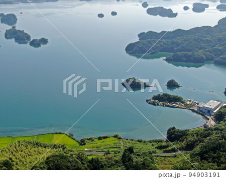 福島の大山展望公園の上空からいろは島の空撮 94903191