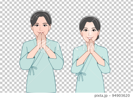 An elderly couple wearing Japanese clothes 94903620