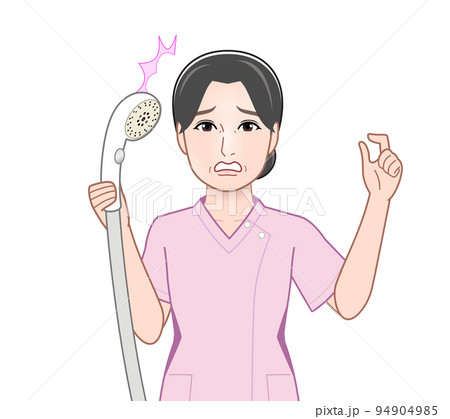 お風呂掃除をしている女性 お風呂掃除をしている女性 94904985