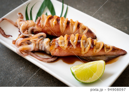 grilled squid with teriyaki sauce 94908097