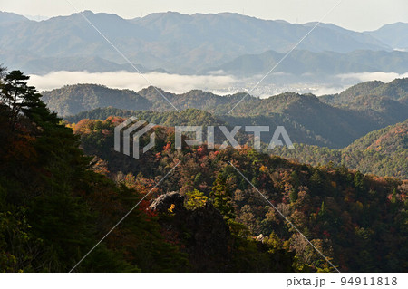 多紀連山の紅葉 多紀連山の紅葉 94911818