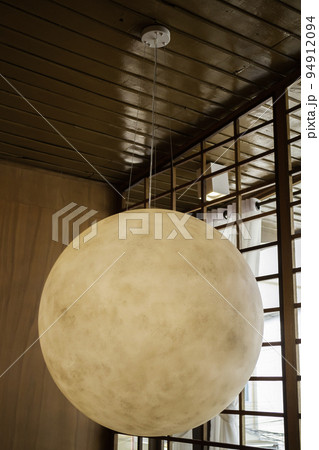 Retro item decorated in vintage house Retro item decorated in vintage house 94912094