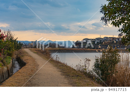 明石市　岩蛇池　 94917715