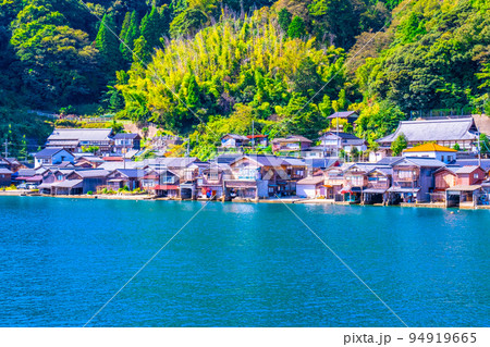 海の京都 伊根の舟屋の風景 海の京都 伊根の舟屋の風景 94919665
