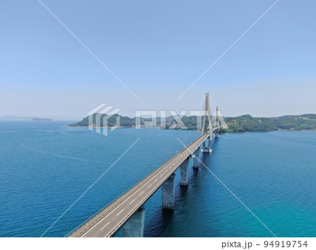 鷹島の上空から鷹島肥前大橋の空撮 鷹島の上空から鷹島肥前大橋の空撮 94919754