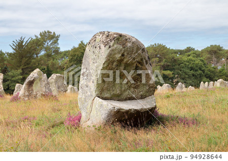 Alignment of Kerlescan, megalithic monuments in Carnac 94928644