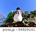 日比谷公園のクリスマスマーケットの風景 94929141