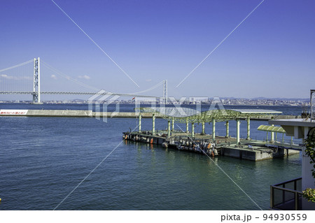岩屋港 淡路ジェノバライン桟橋 兵庫県淡路市 岩屋港 淡路ジェノバライン桟橋 兵庫県淡路市 94930559
