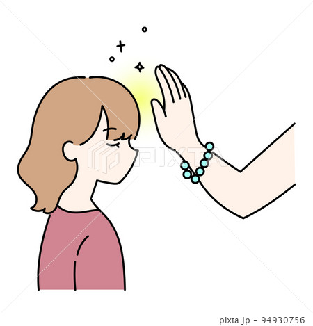 ヒーリングを受ける女性 94930756
