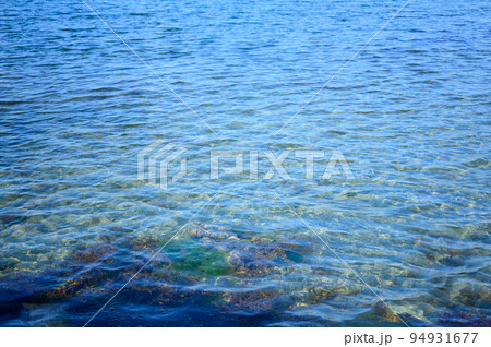 透明度が高く底まで透ける海|淡路島のビーチ 透明度が高く底まで透ける海|淡路島のビーチ 94931677