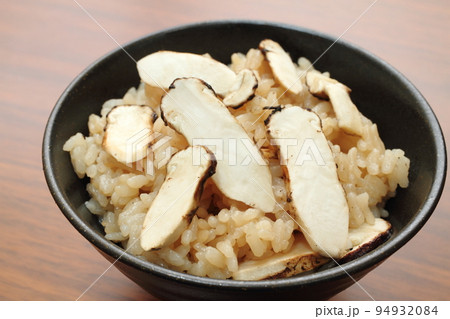 松茸ご飯 94932084