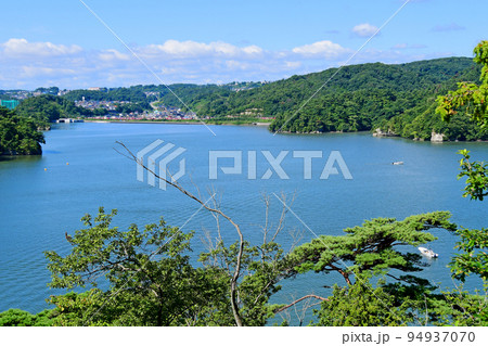 宮城県　松島湾　越の浦　宮城県　松島湾　越の浦　塩釜市の家並み 94937070