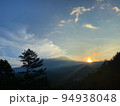 夕暮れ 94938048
