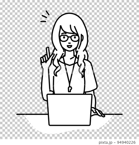 デスクで座ってPCを開いて何かひらめいた教師の女性 デスクで座ってPCを開いて何かひらめいた教師の女性 94940226